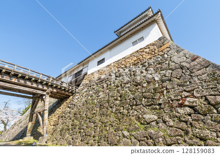 Tenbin Yagura and Rokabashi Bridge in Hikone Castle, Hikone City, Shiga Prefecture Tenbin Yagura and Rokabashi Bridge in Hikone Castle, Hikone City, Shiga Prefecture 128159083