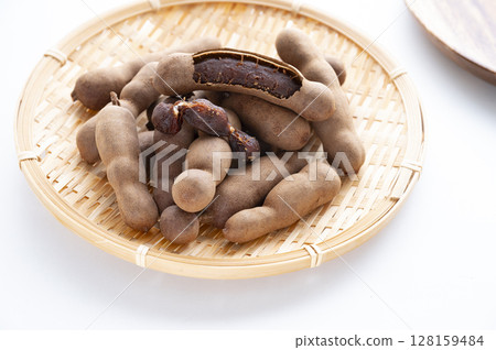 Sweet tamarind 128159484