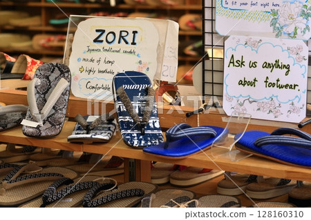 POP for zori sandals with English text - Display of zori sandals for foreigners POP for zori sandals with English text - Display of zori sandals for foreigners 128160310
