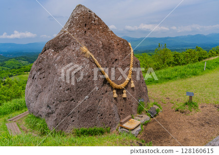 (熊本縣)阿蘇押石山押石 (熊本縣)阿蘇押石山押石 128160615