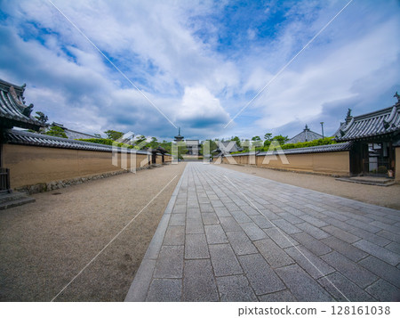 法隆寺 128161038