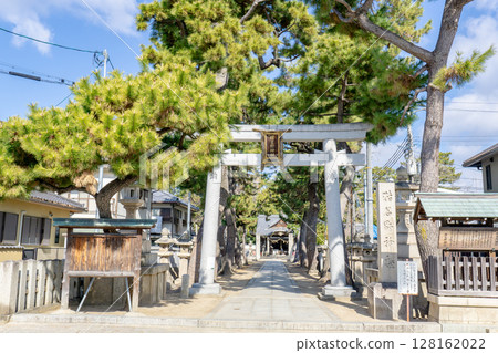 Torii gate at Inano Shrine in Miyanomae, Itami City, Hyogo Prefecture (part of the Arioka Castle ruins) 128162022