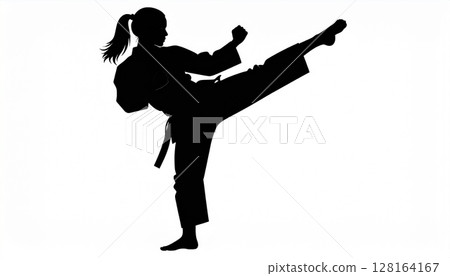 女子空手道剪影做高踢腿 128164167