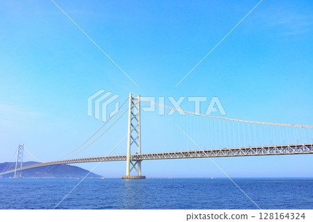 Scenery of Akashi Kaikyo Bridge, Kobe City, Hyogo Prefecture Scenery of Akashi Kaikyo Bridge, Kobe City, Hyogo Prefecture 128164324