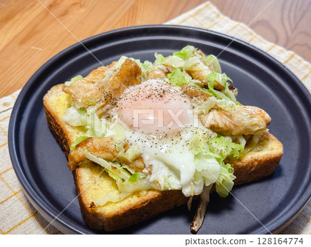 Homemade toast with chicken and lettuce 128164774