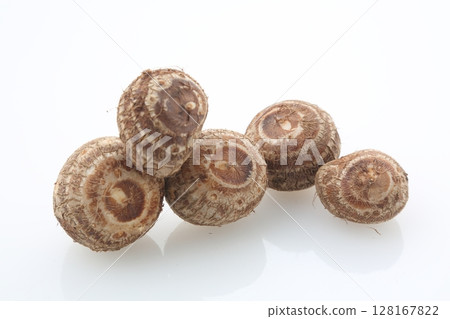 Washed taro roll Washed taro roll 128167822