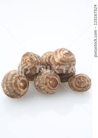 Washed taro roll Washed taro roll 128167824