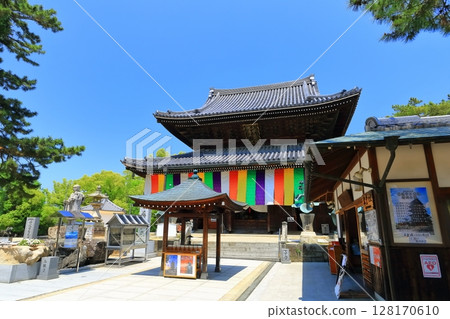 [Kagawa Prefecture] Shikoku Sacred Site "No. 75 Fudasho" Sohonzan Zentsuji (Main Hall, Main Hall) 128170610
