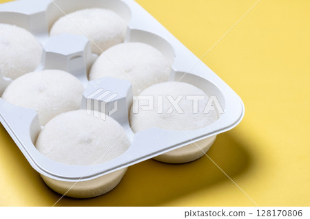 Japanese Coconut ice cream mochi Japanese Coconut ice cream mochi 128170806