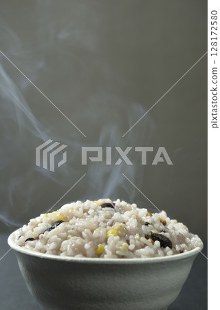 Steaming hot, freshly cooked rice with grains Steaming hot, freshly cooked rice with grains 128172580