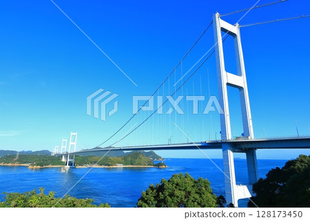 [Ehime Prefecture] The Kurushima Kaikyo Bridge and Kurushima Strait (Shimanami Kaido) as seen from the Kurushima Kaikyo Observatory 128173450