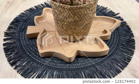A Stylish LeafShaped Wooden Tray that Also Comes with a Rustic Pot for All of Your Needs A Stylish LeafShaped Wooden Tray that Also Comes with a Rustic Pot for All of Your Needs 128174402