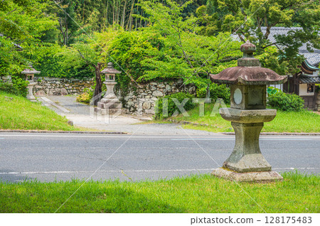 滋賀縣大津市比叡山延歷寺的寺院之鄉坂本 128175483
