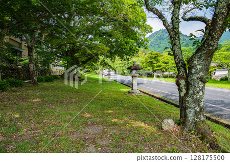 Sakamoto, a temple town near Enryakuji Temple on Mount Hiei, Otsu City, Shiga Prefecture 128175500