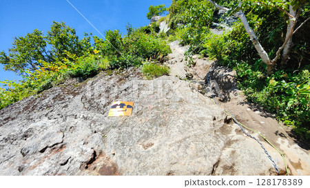 Climbing Mt. Myoko in summer (chain section) Climbing Mt. Myoko in summer (chain section) 128178389