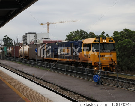 Passing Townsville Station - Freight train PN010 in the morning 128178742
