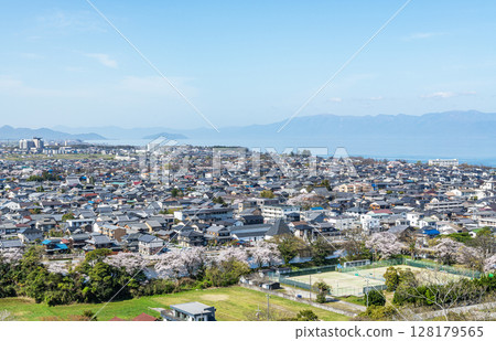 Hikone City, Shiga Prefecture: View of the Hikone townscape from Hikone Castle 128179565