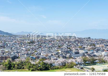 Hikone City, Shiga Prefecture: View of the Hikone townscape from Hikone Castle 128179569