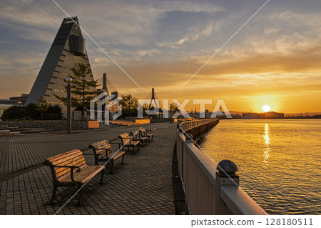 Aomori Port - Sunset at Blue Sea Park Aomori Tourist and Products Center Aomori Port - Sunset at Blue Sea Park Aomori Tourist and Products Center 128180511