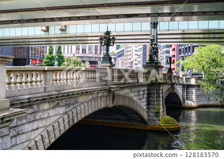 日本橋：自江戶時代以來的商業與文化中心 128183570