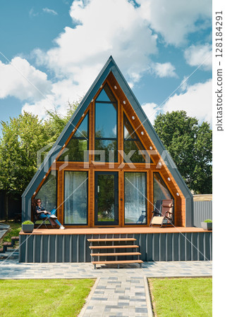 Concept of retreat in tiny house 128184291