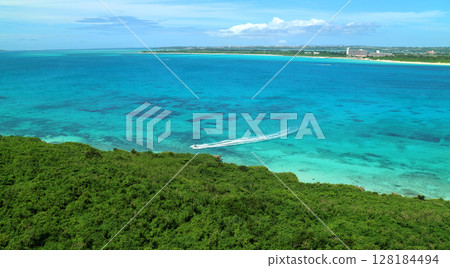 從Kamama島看到的Miyakojima 從Kamama島看到的Miyakojima 128184494