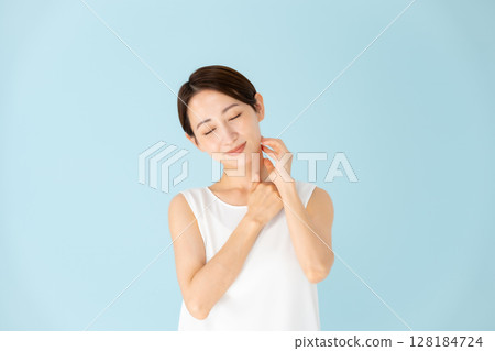 Women's casual beauty decollete 128184724