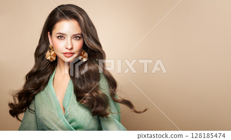Portrait beautiful woman with jewelry Portrait beautiful woman with jewelry 128185474