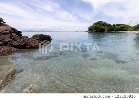 Summer seaside scenery material: Arahira Tenjin Shrine in Kagoshima Prefecture Summer seaside scenery material: Arahira Tenjin Shrine in Kagoshima Prefecture 128186926