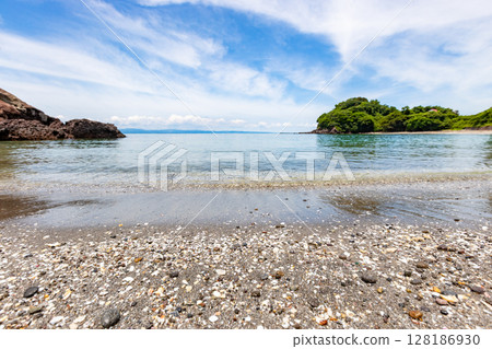 Summer seaside scenery material: Arahira Tenjin Shrine in Kagoshima Prefecture 128186930