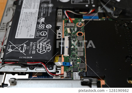 Laptop repair, data recovery, parts replacement 128190982
