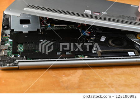 筆記型電腦維修、資料恢復、零件更換 128190992