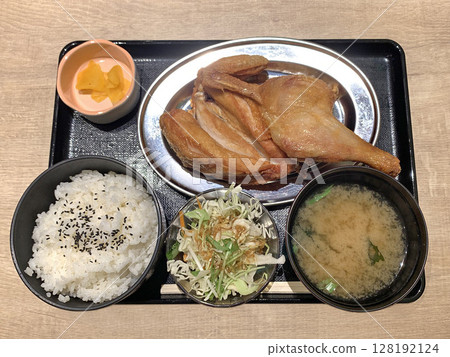 Fried chicken half set meal Fried chicken half set meal Fried chicken Otaru Narutoya 128192124