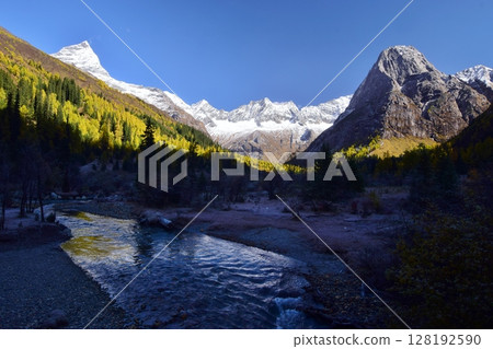 Sichuan Province, Siguniang Mountain and Shuangqiao Valley Hiking 128192590
