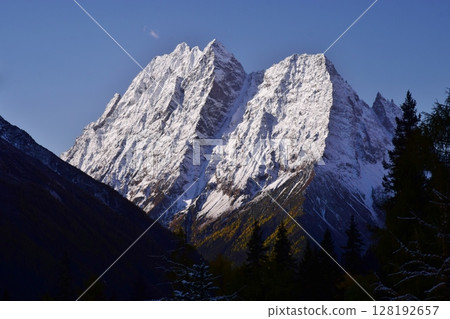 Sichuan Province, Siguniang Mountain and Shuangqiao Valley Hiking 128192657