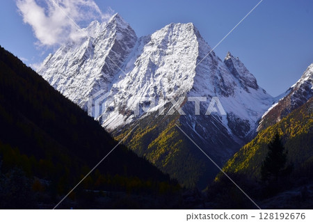 四川省四姑娘山、雙橋溝徒步 128192676