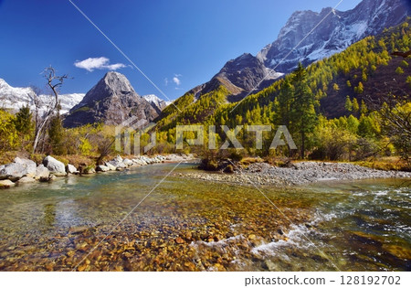 Sichuan Province, Siguniang Mountain and Shuangqiao Valley Hiking 128192702