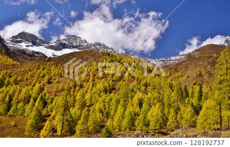 Sichuan Province, Siguniang Mountain and Shuangqiao Valley Hiking 128192737