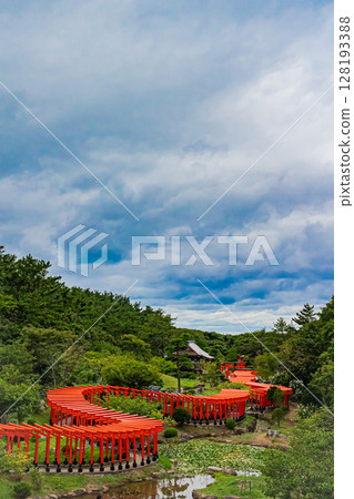 Scenery of Takayama Inari Shrine, Aomori Prefecture 128193388