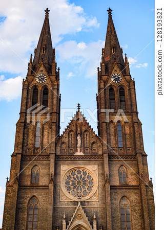 Basilica of St. Ludmila, neo-Gothic Catholic church at the Namesti Miru square in Vinohrady district of Prague, Czechia Basilica of St. Ludmila, neo-Gothic Catholic church at the Namesti Miru square in Vinohrady district of Prague, Czechia 128193821