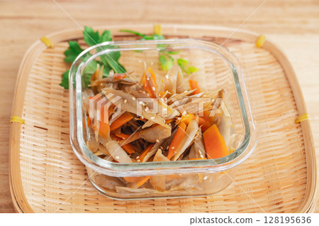 Kibo burdock Kibo burdock 128195636