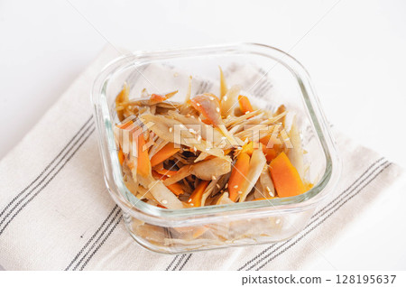 Kibo burdock Kibo burdock 128195637