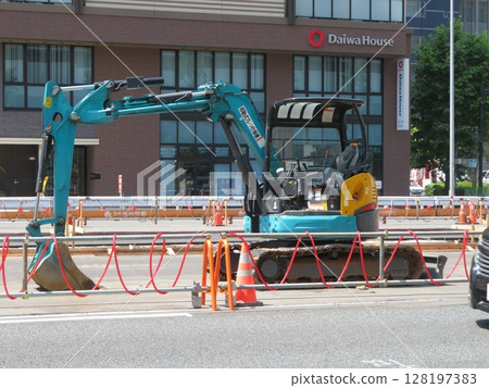 Shovel car Shovel car 128197383