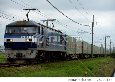 EF210-120 container freight train running on the Sanyo Main Line EF210-120 container freight train running on the Sanyo Main Line 128200158