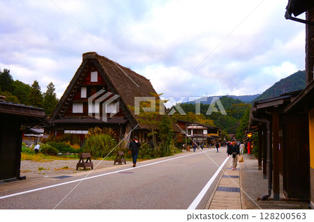 備連夢樂堂 荻町合掌村 世界遺產白川鄉茅草屋頂 128200563