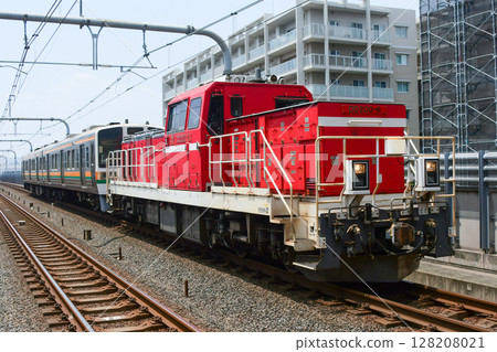 DD200-6 + 211 series 6000 series GG9 formation Ryutetsuko type Koshigaya Lake Town 128208021