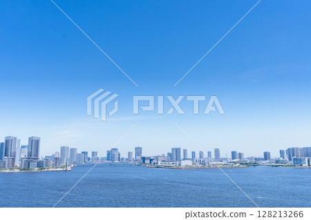 Tokyo, Harumi, Toyosu 2025 128213266