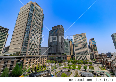 Tokyo, Chiyoda Ward, Marunouchi, KITTE Marunouchi, the area around Tokyo Station seen from KITTE Garden Tokyo, Chiyoda Ward, Marunouchi, KITTE Marunouchi, the area around Tokyo Station seen from KITTE Garden 128213723