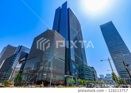 YANMAR TOKYO 與東京中城八重洲, 八重洲, 中央區, 東京 YANMAR TOKYO 與東京中城八重洲, 八重洲, 中央區, 東京 128213757