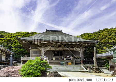 38th of the 88 Shikoku Temples: Kongofukuji Temple, Main Hall, Tosashimizu City, Kochi Prefecture 128214923